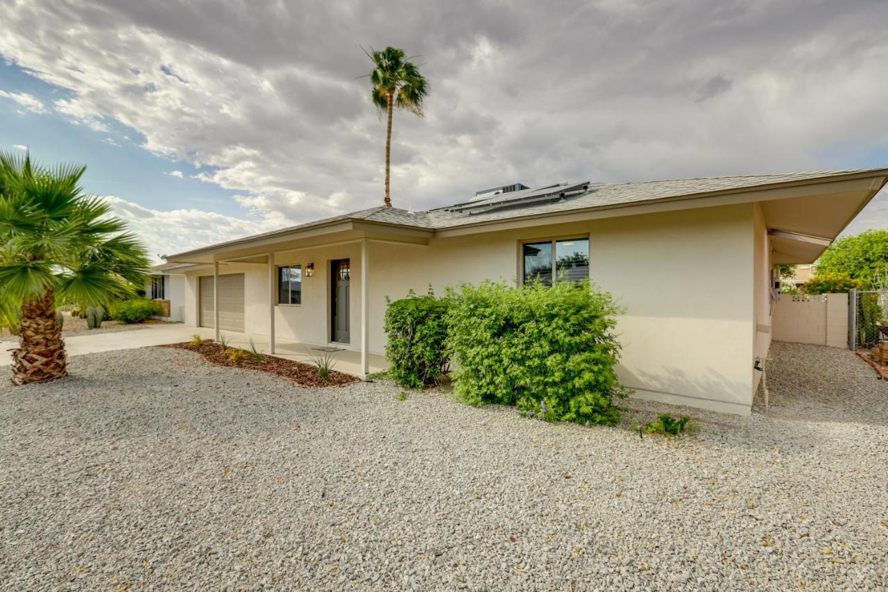 Sun City Retreat With Patio Near Golfing And Hiking! Εξωτερικό φωτογραφία